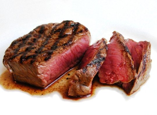 Here's How You Can Cook The Perfect Steak